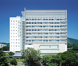 Public Health Laboratory Center [Merit]